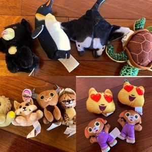 Lot of 12 small stuffed animals  - All toys 2/15$